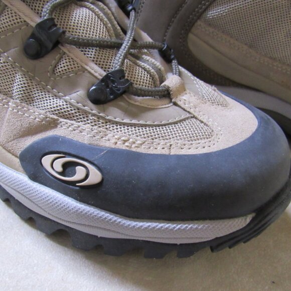 SALOMON Hiking Boots . Women's Size 10.  Tan. NWOT - Picture 4 of 8